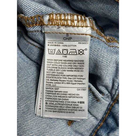 Gap 1969 Denim Jacket Womens Small Light Wash Cropped Raw Hem Rose Embroidered - Picture 4 of 7